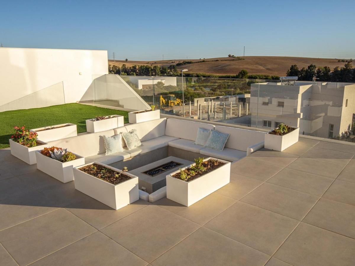 Lightbooking Jerez Montecastillo Jerez de la Frontera Luaran gambar